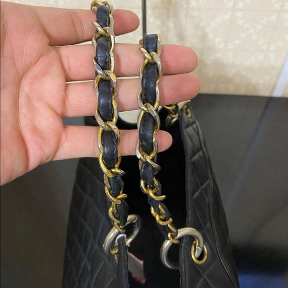 SALE!!! ๐๐๐Chanel Vintage Lambskin GST - Picture 7 of 16